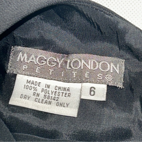 Maggie London Dress Midi Sheath Black Floral Embroidery sz 6 Petite - Picture 11 of 12